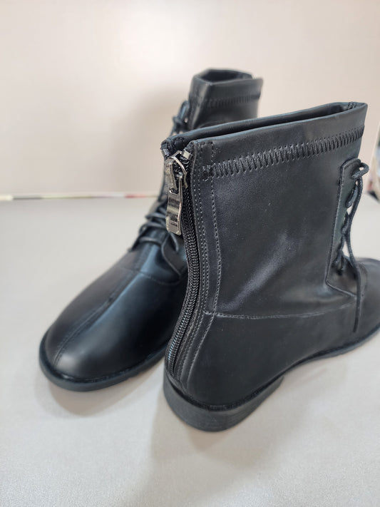 Boots (pick a size higher for good fit)