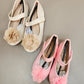 Stock flat shoes