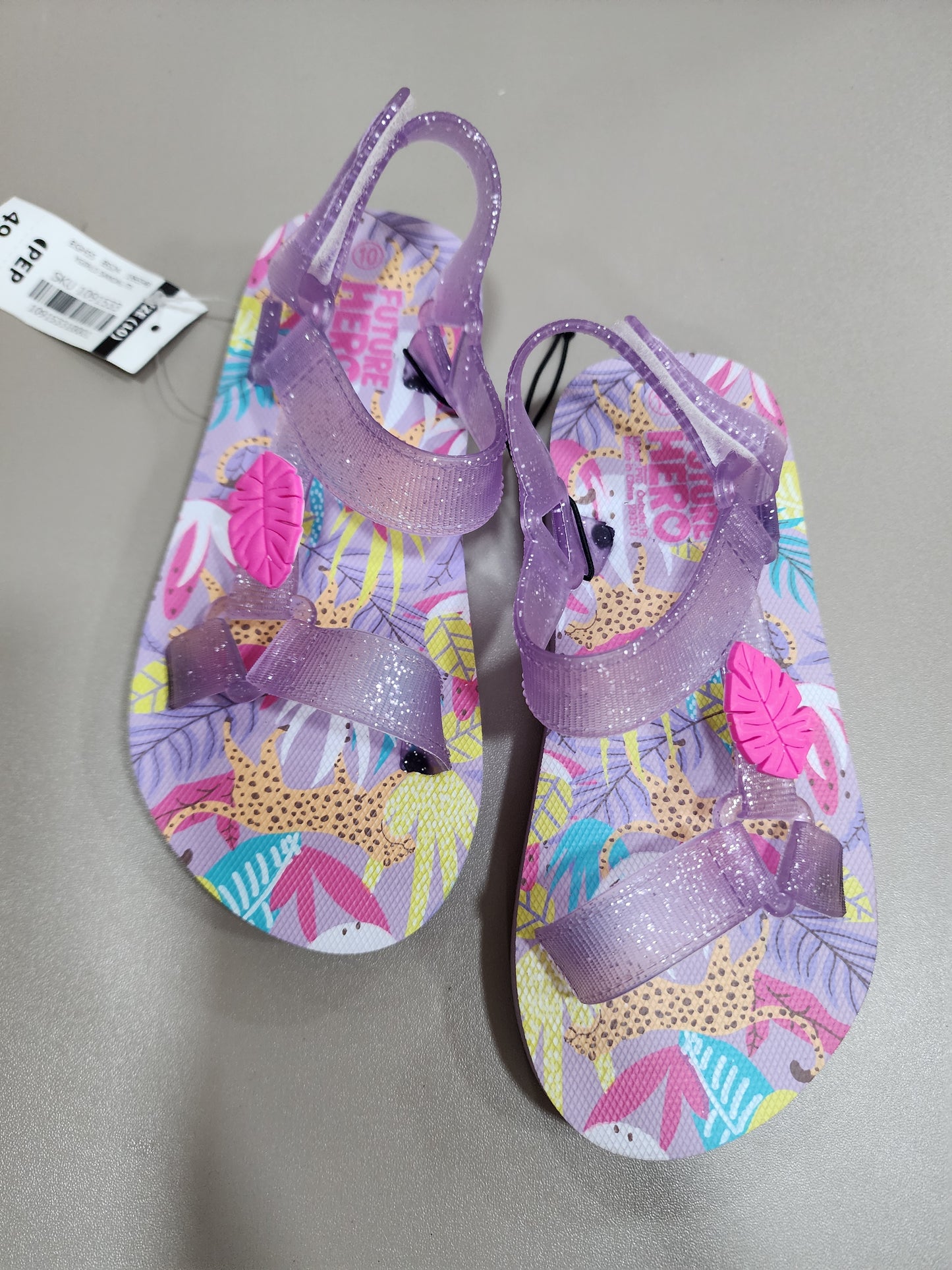 Girls sandals