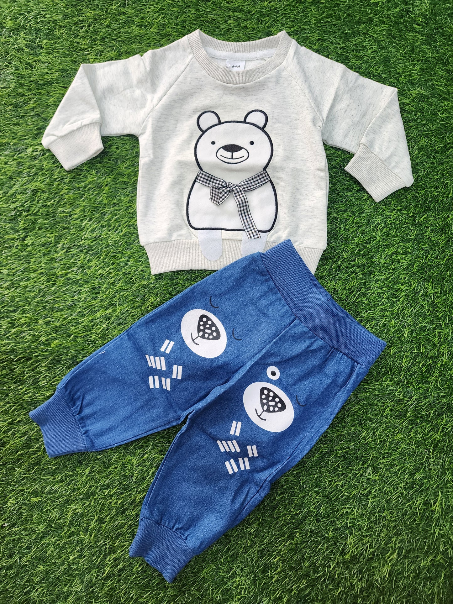 Boys 2 piece set ( pick next size)❤️