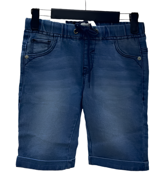 Boys short jean (run small)