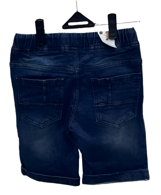 Boys short jean (run small)