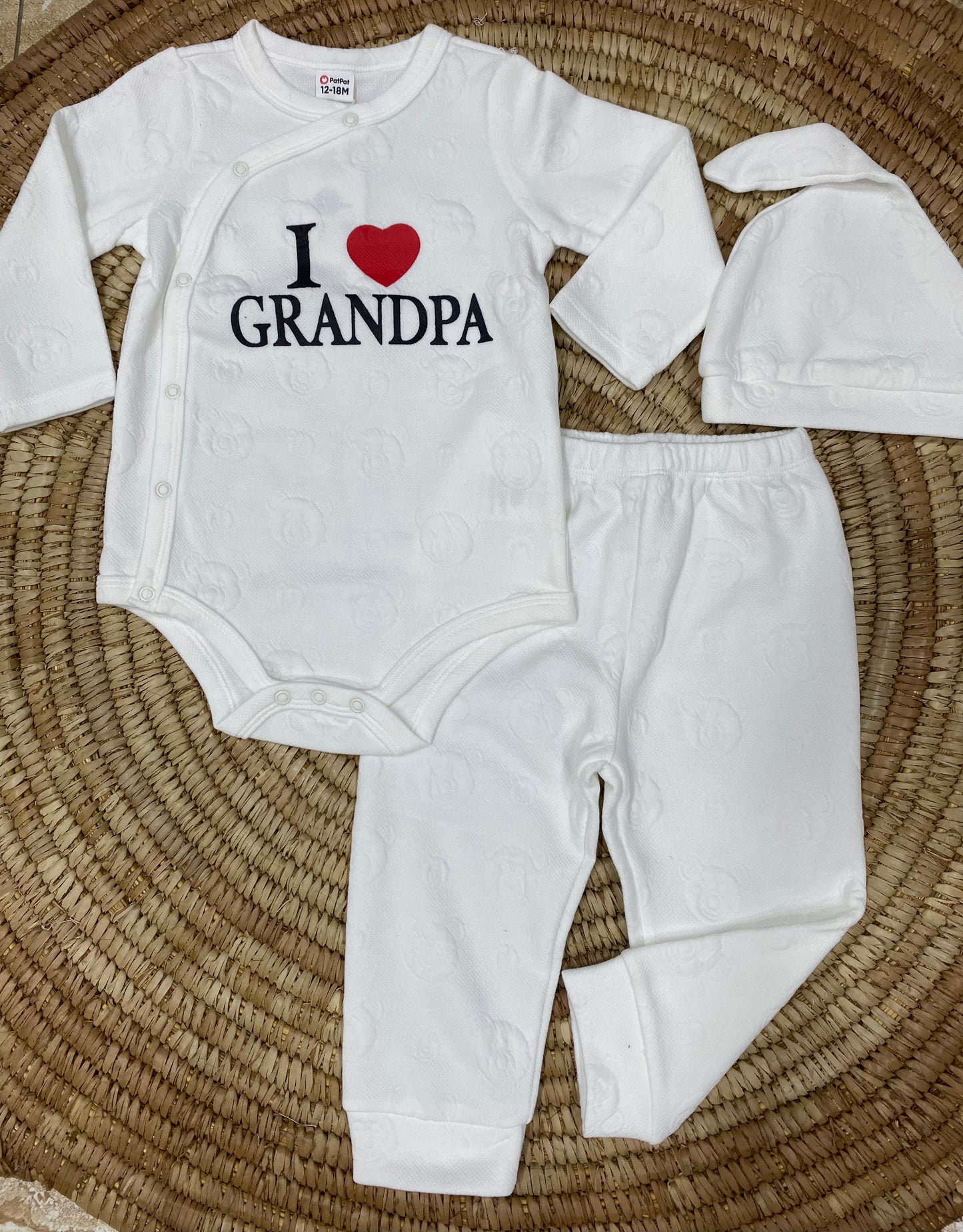 Boys 2 piece set(Pick Next Size)❤️