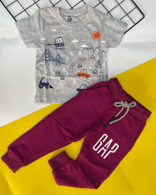 Boys 2 piece set (baby GAP)runs small pick 2 sizes higher