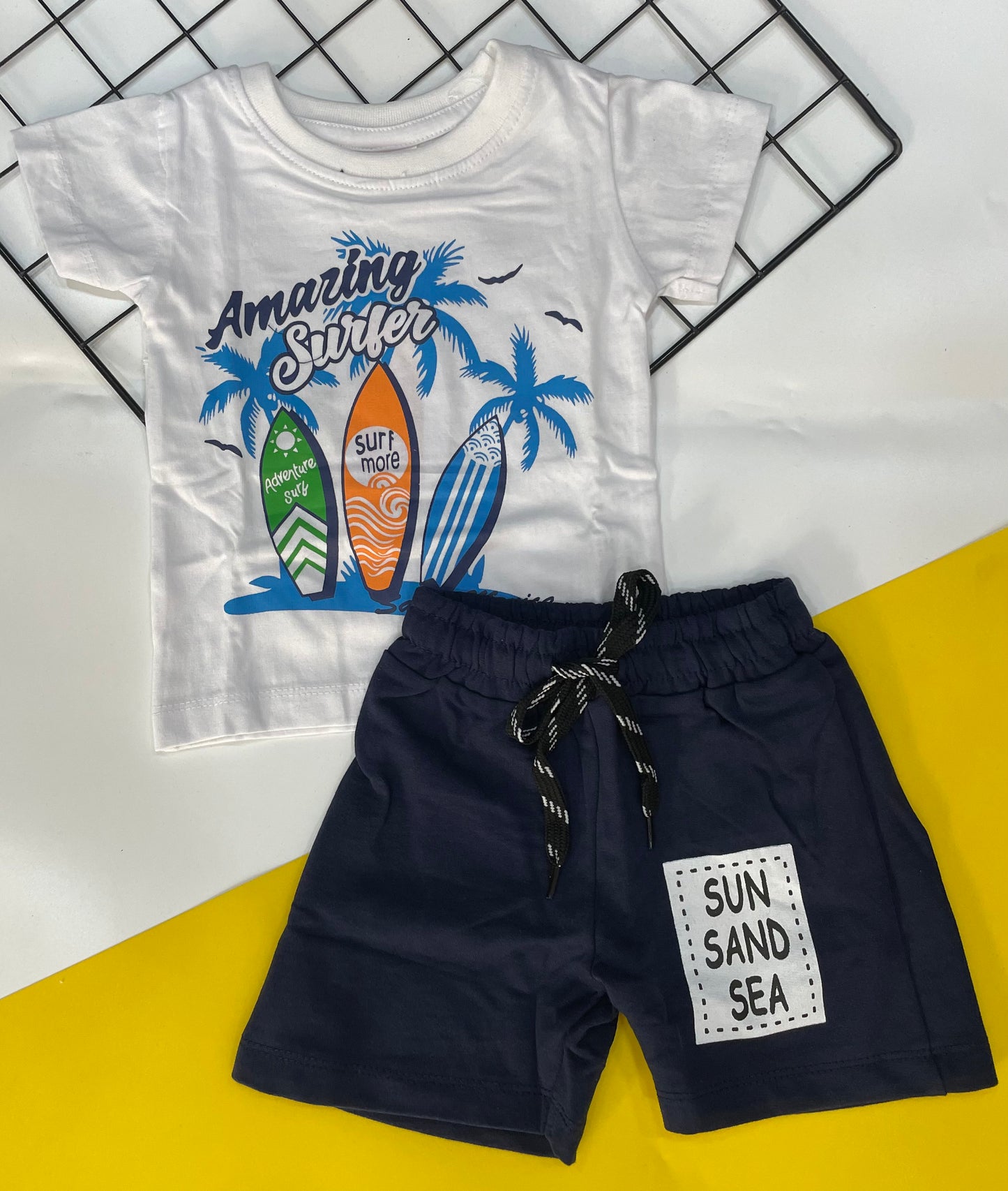 Boys 2 piece set (Babyhub)runs small pick 2 sizes higher