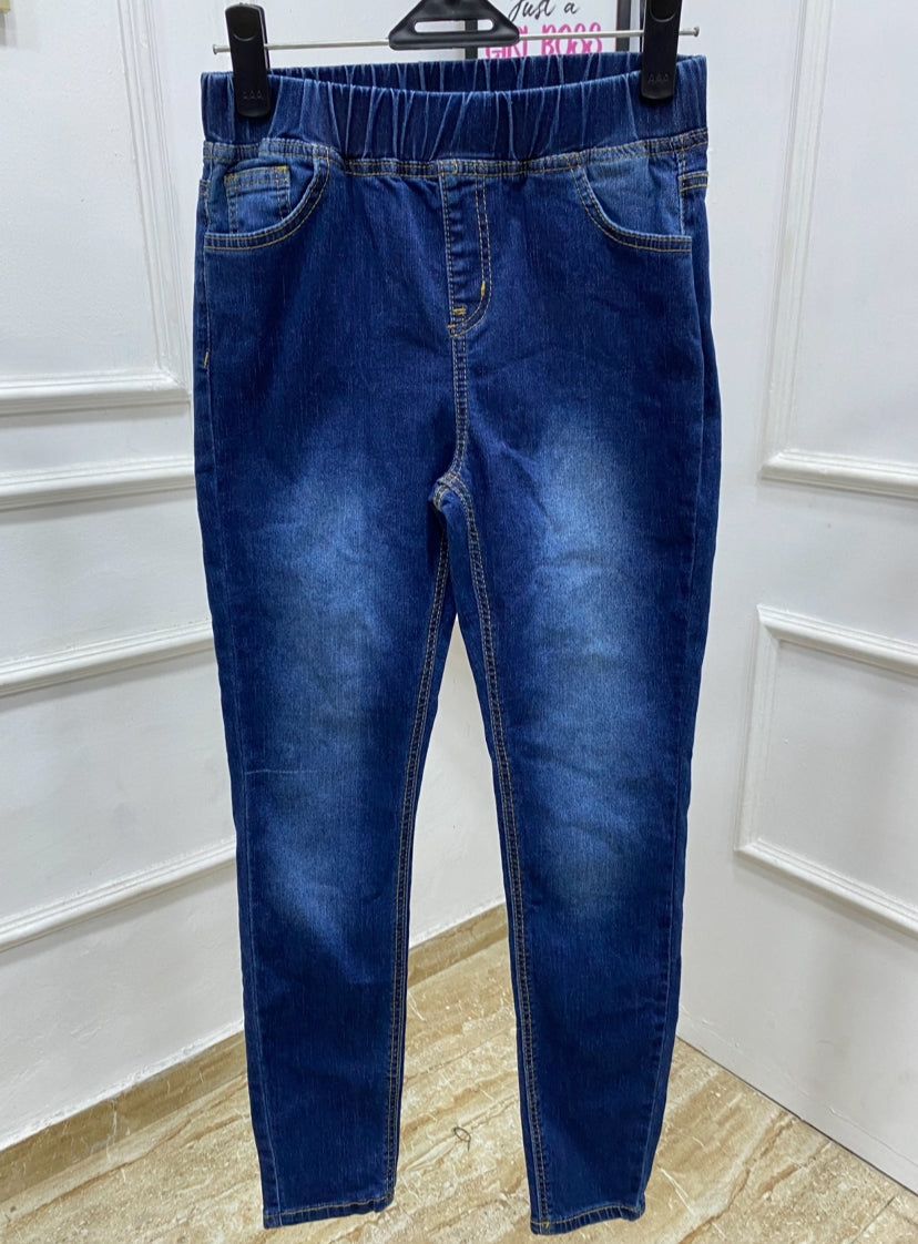 Stock jean(Pick bigger size)