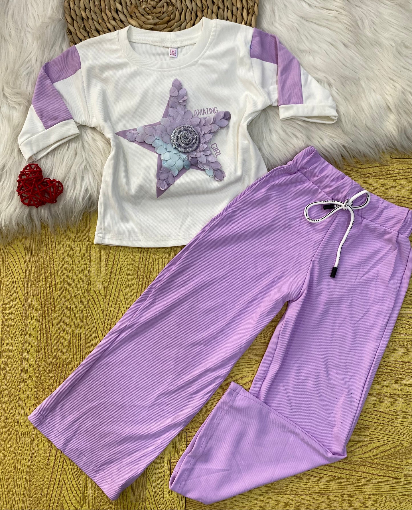 Girls 2pieces set (Basic kids) Runs small