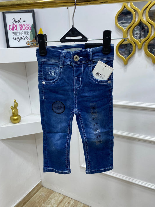 Boys solid jeans (pick a size higher for a better fit)