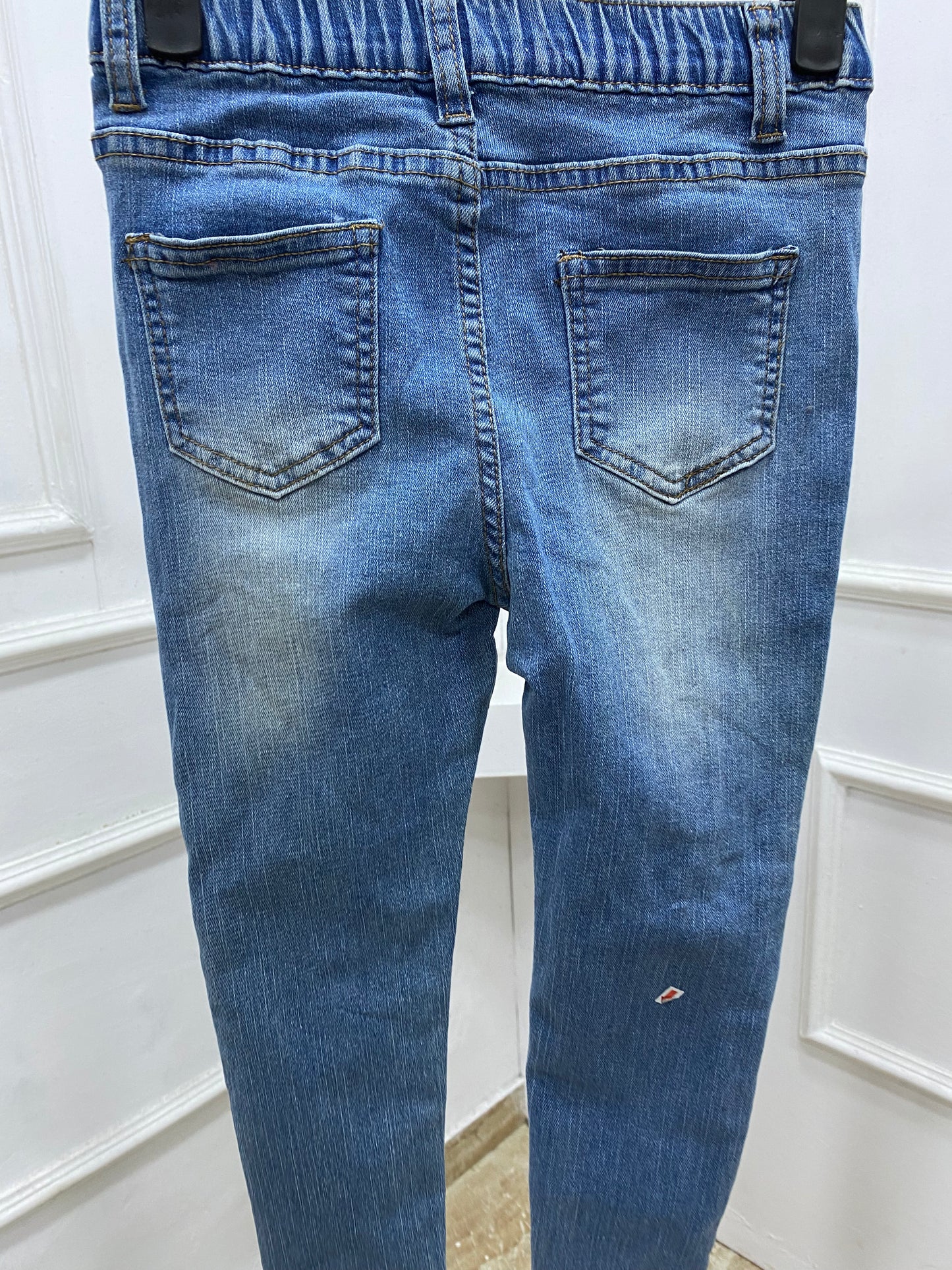 Stock jeans(Pick bigger sizes)