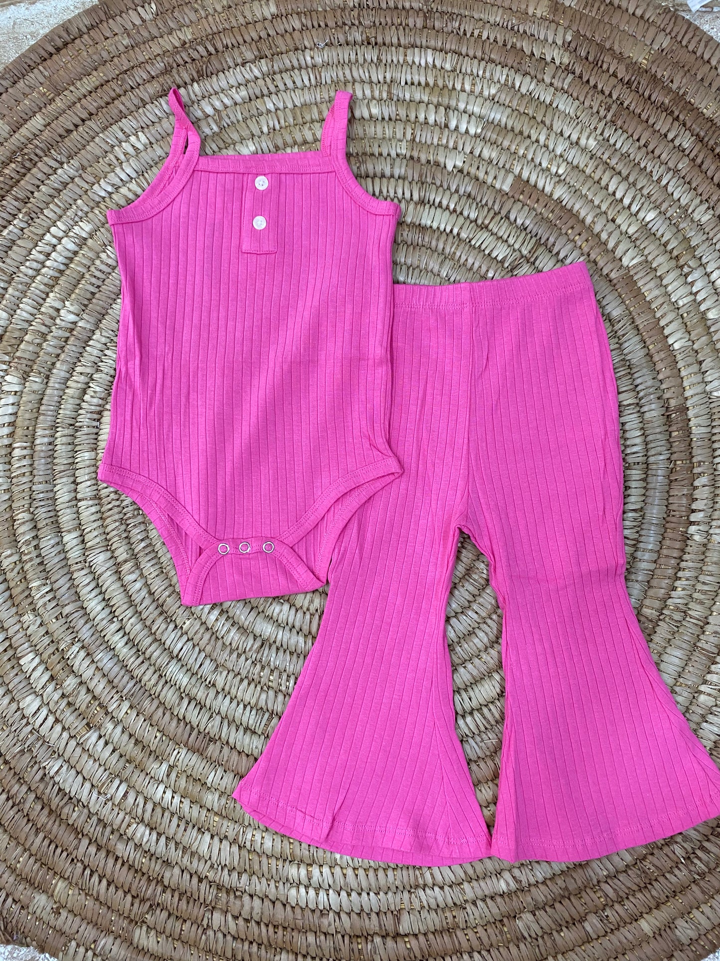 Girls 2 piece set(Pick Next Size)