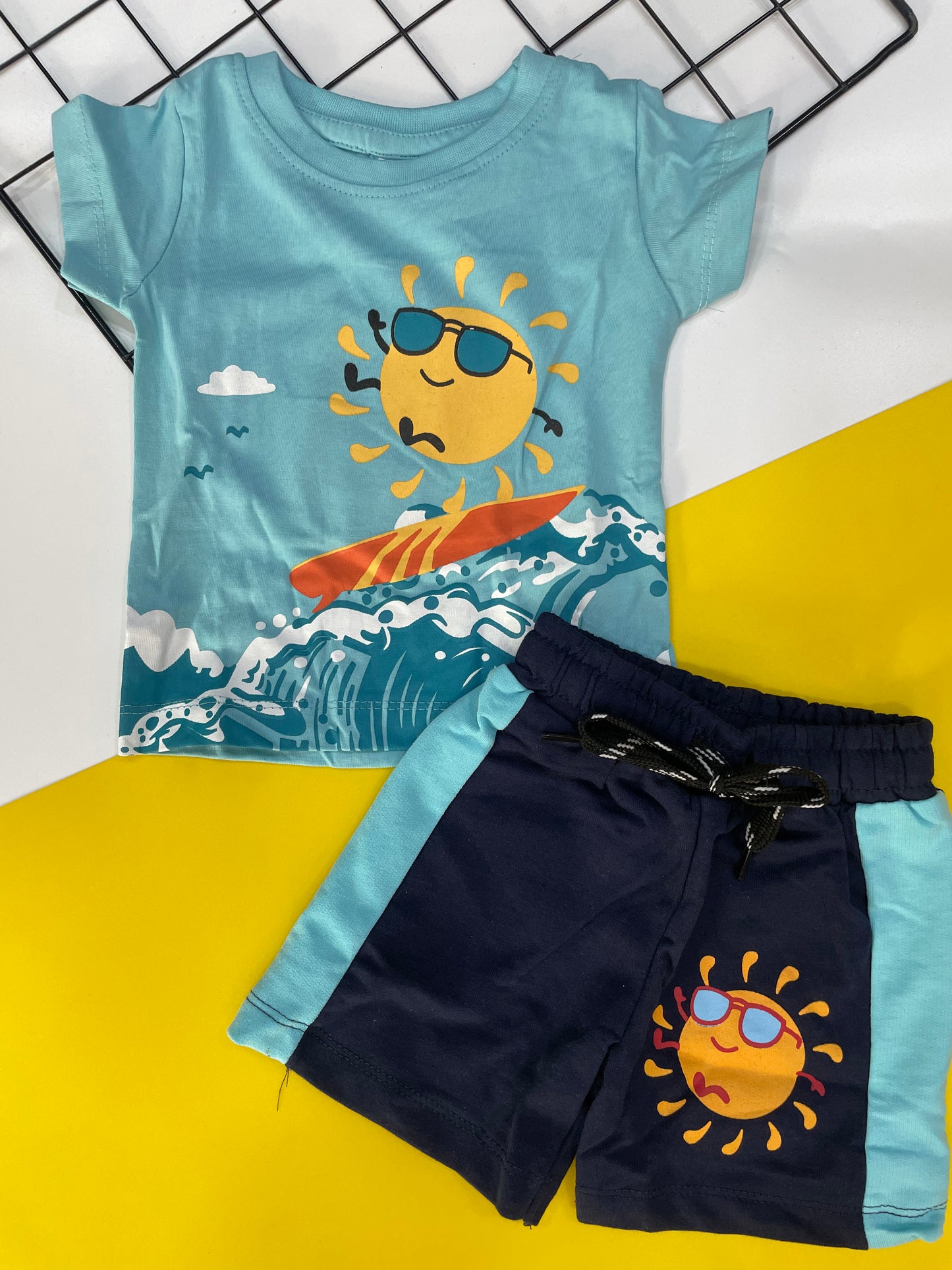 Boys 2 piece set (Babyhub)runs small pick 2 sizes higher