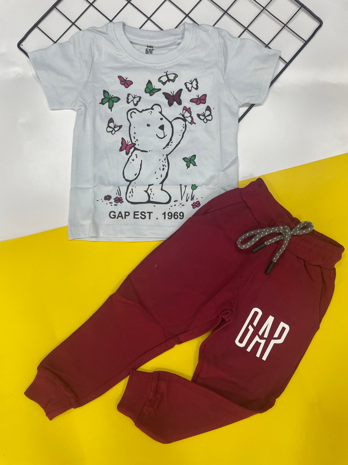 Boys 2 piece set (baby GAP)runs small pick 2 sizes higher