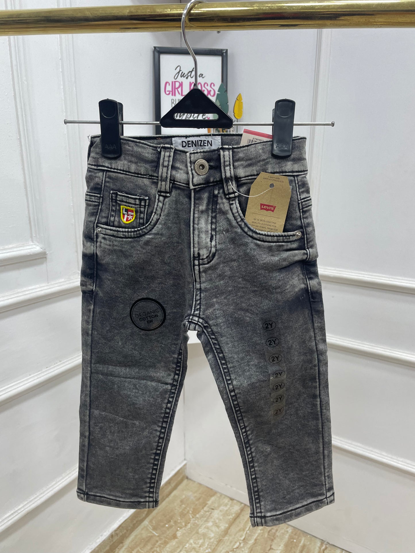 Boys Solid Jean (for chubby kids pick a size higher)