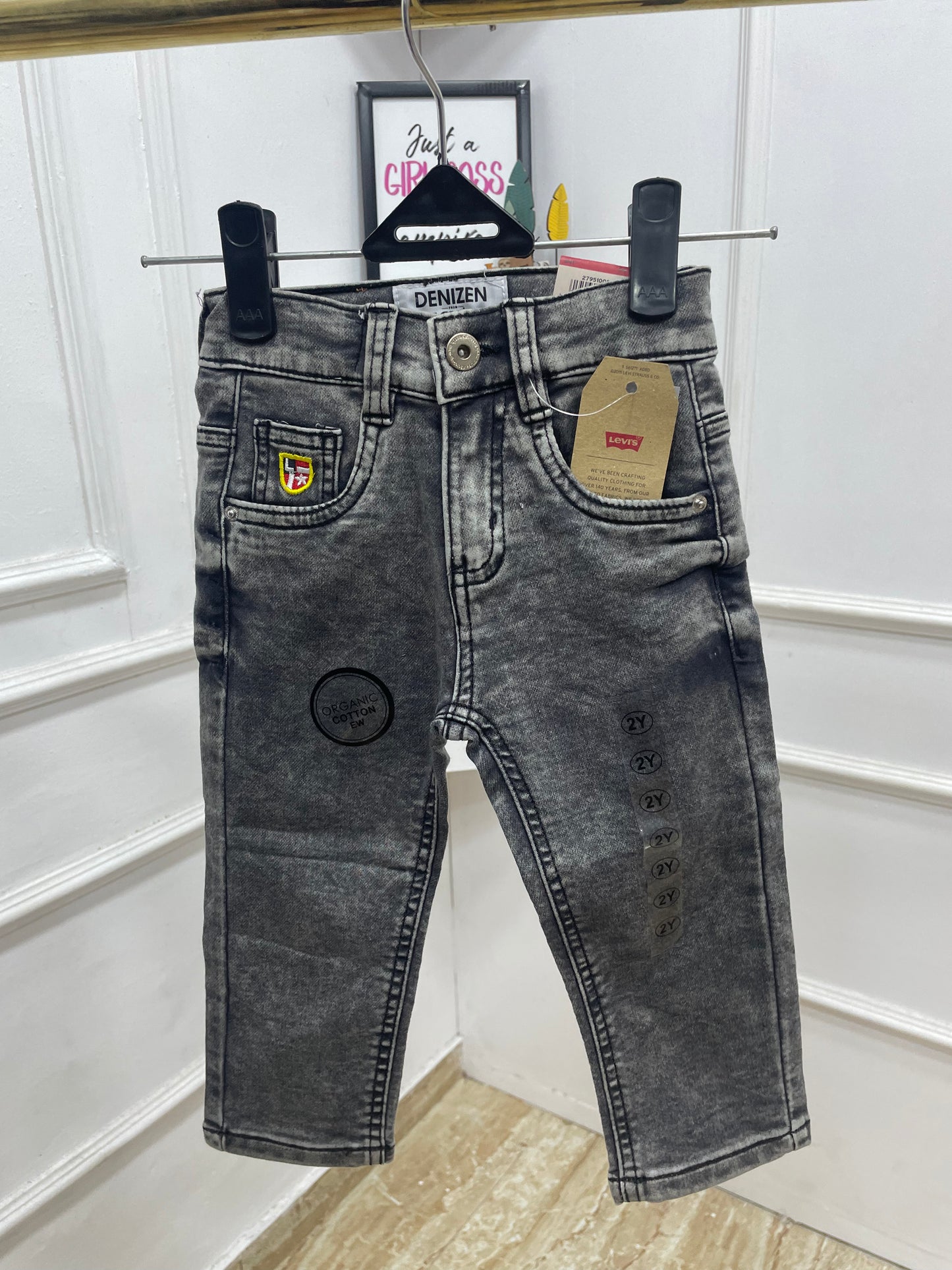 Boys Solid Jean (for chubby kids pick a size higher)