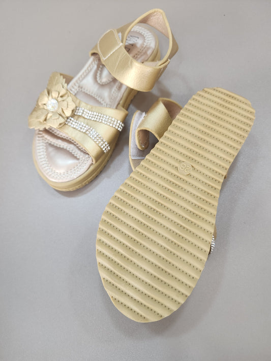 Girls sandal