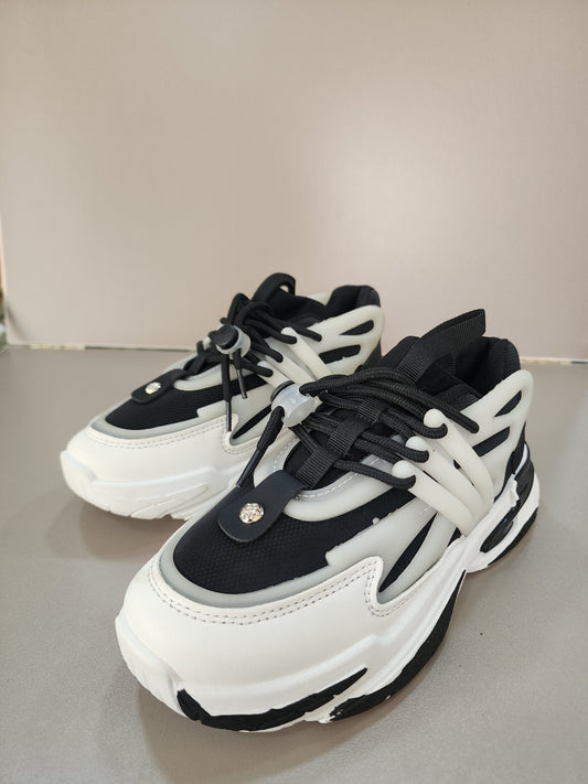 Unisex sneakers